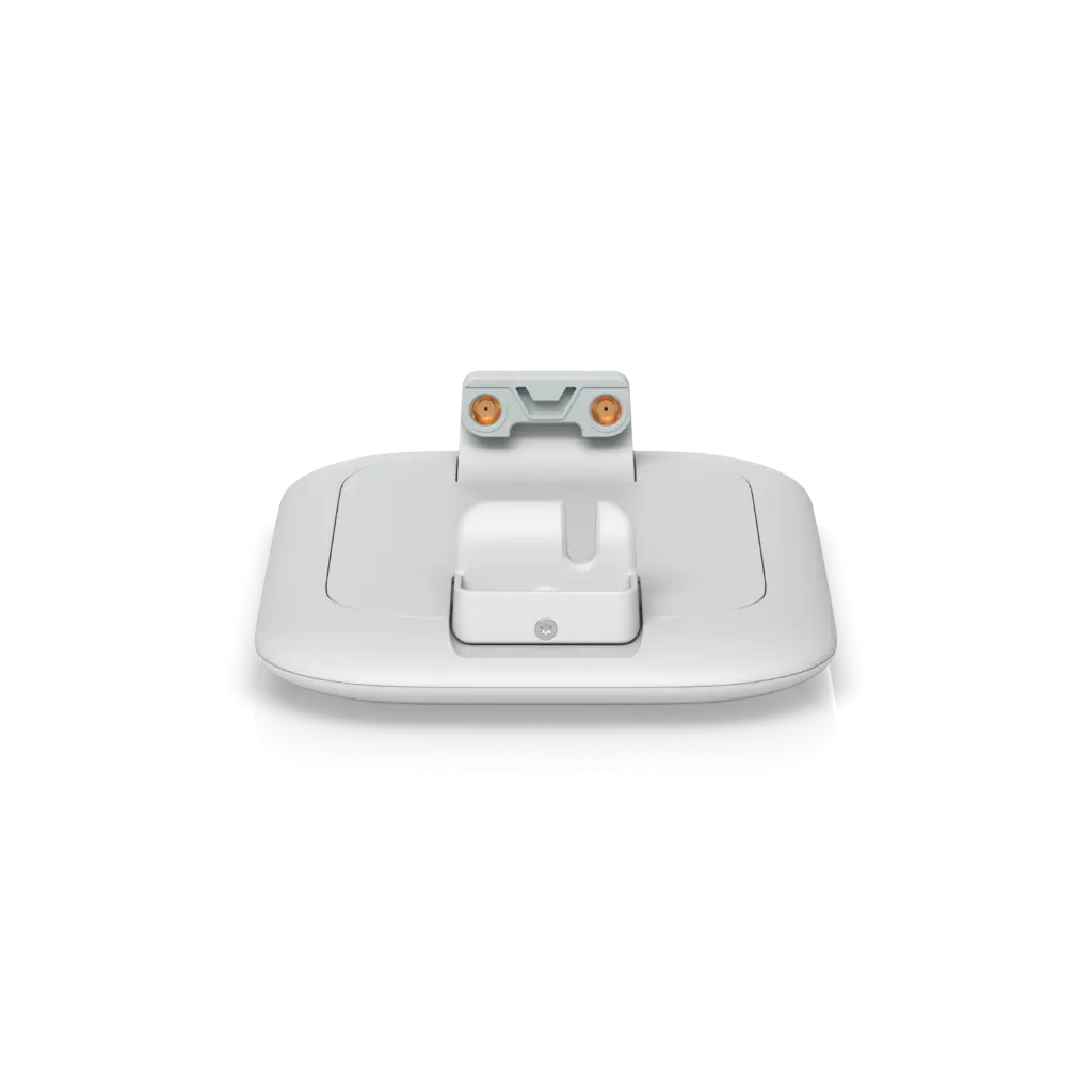 uacc-uk-ultra-panel-antenna-11.webp