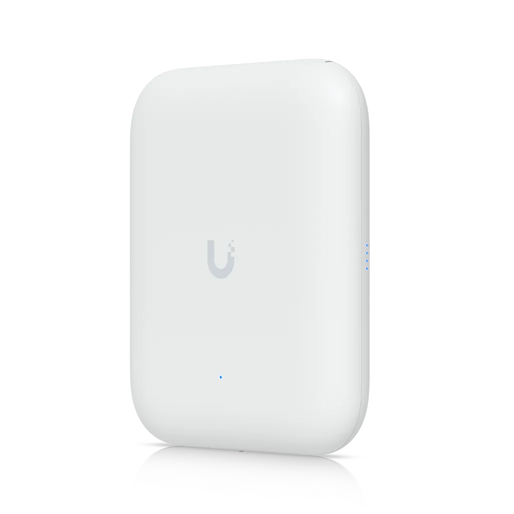 u7-outdoor-2.webp